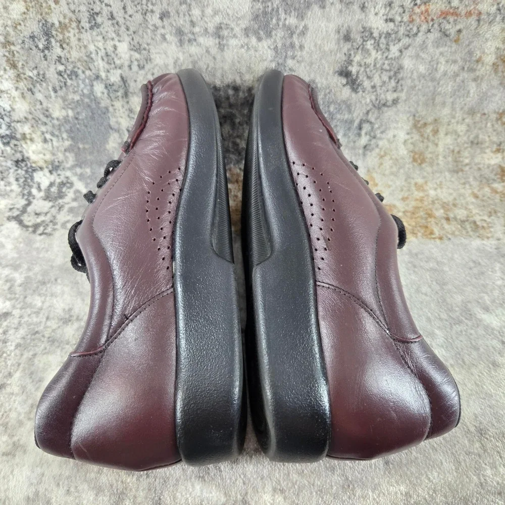 SAS Siesta‎ Walking Shoes Womens 9 Narrow Cordovan Leather Lace Up Moc Toe